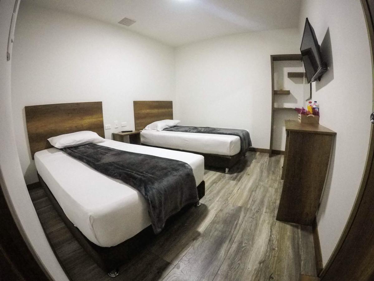 Hotel Junior Plaza Apía المظهر الخارجي الصورة